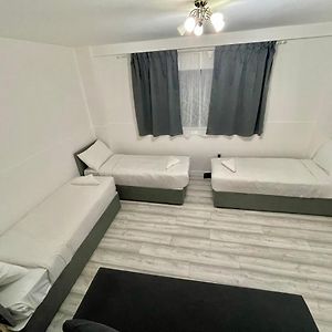 Studio standard con letto king size